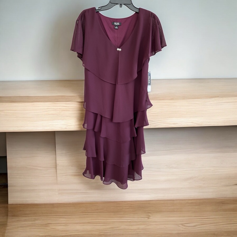 SLNY Red Ruffled Cocktail or Evening Dress
